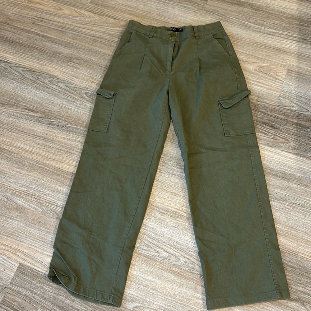 Green color cargo pants new